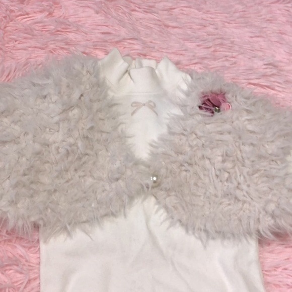 Kate Mack Embellished Shaggy Shrug Size 5 - Picture 7 of 7